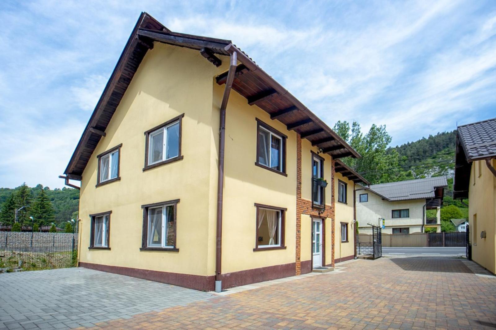 Silver Tree Bran  Exterior foto